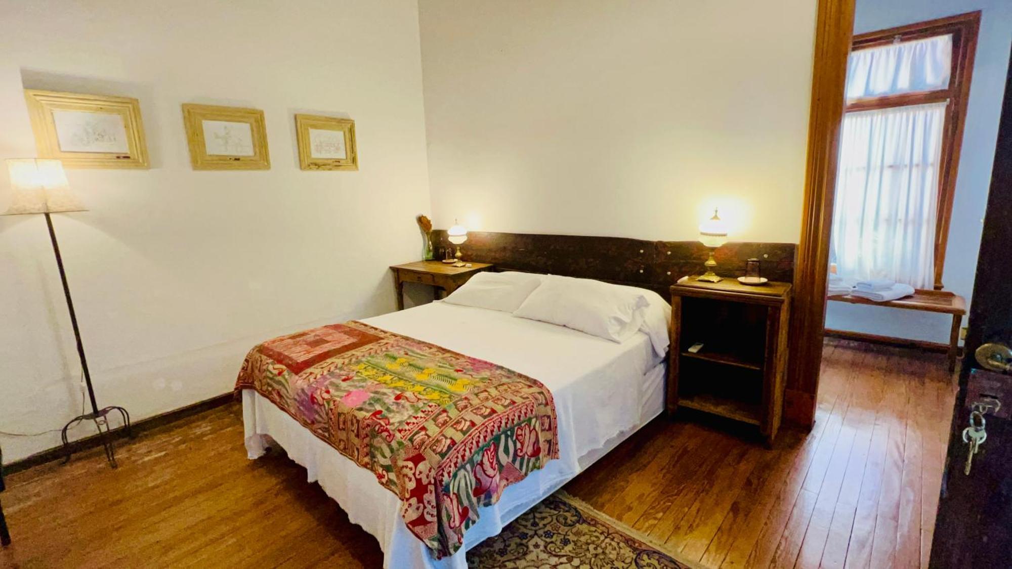 Antigua Casona Bed & Breakfast San Antonio de Areco Bagian luar foto